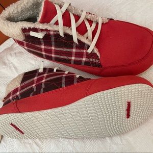 Patagonia Shoes Womens sz9  Advocate Chukka Red Wool & Suede